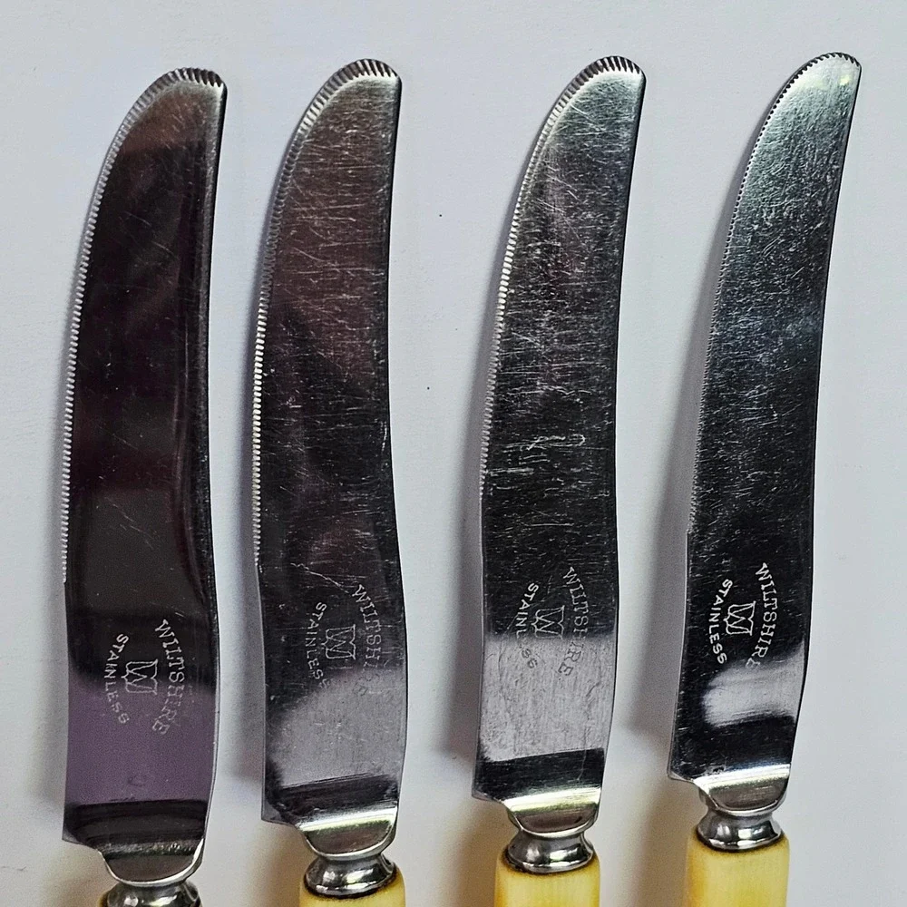 MCM Wiltshire Cutlery Set 8pc Cutlery Australian Cream Bakelite‎ Stainless Steel